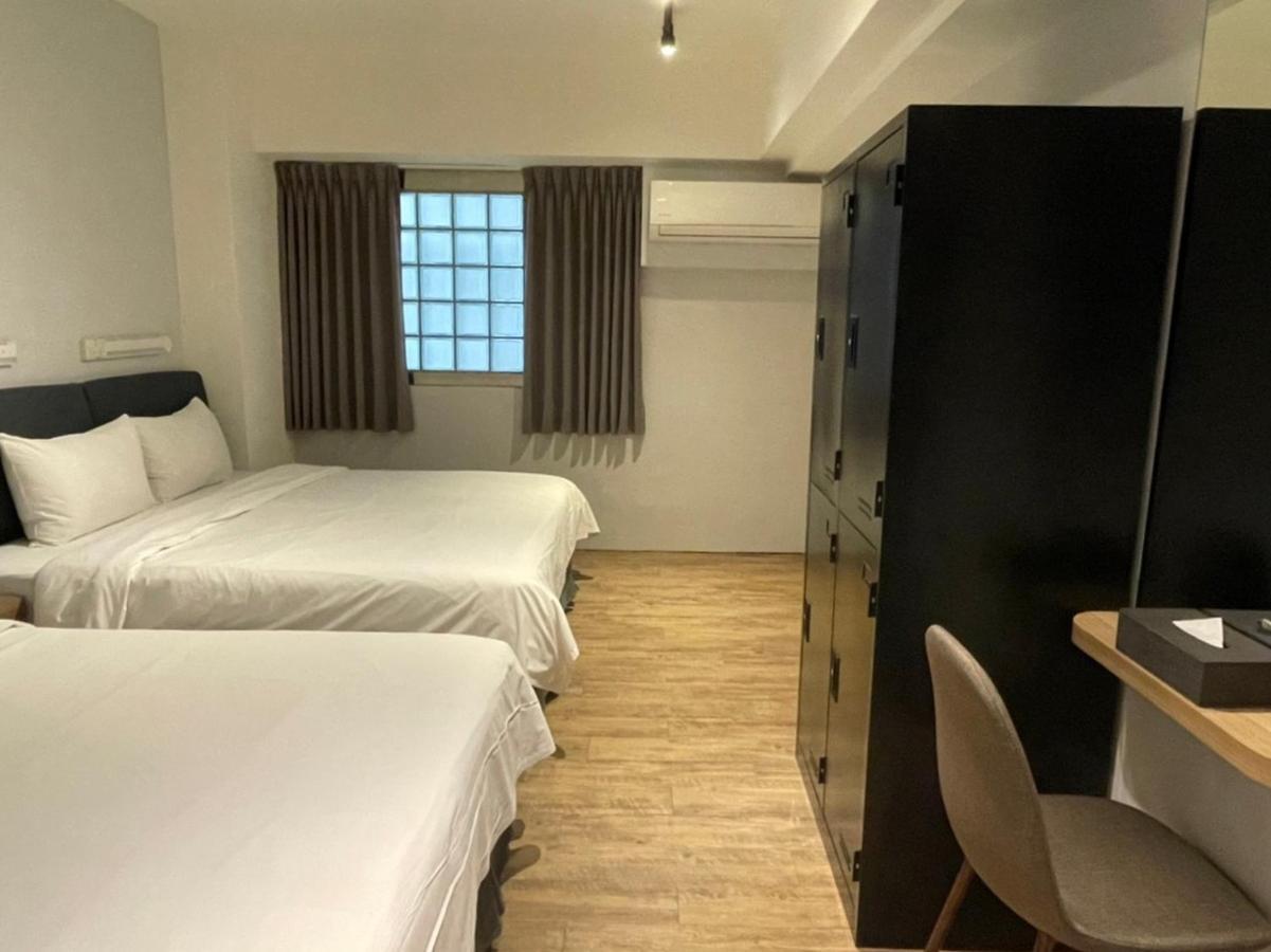 Doudian Ddinn Hotel Taichung Exterior photo
